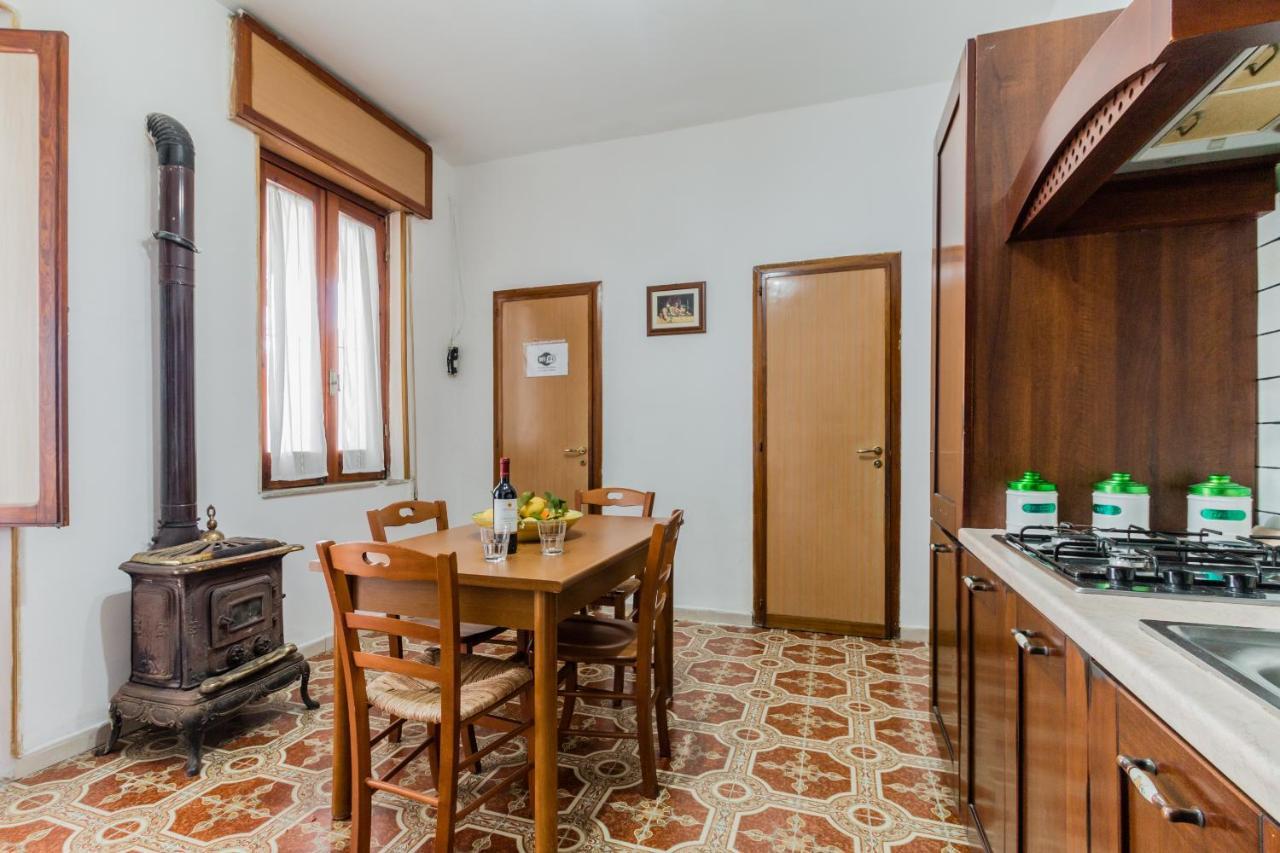 Terre Di Mare Near The Sandy Beach With Pool, Parking & Wifi Fontane Bianche Exterior photo