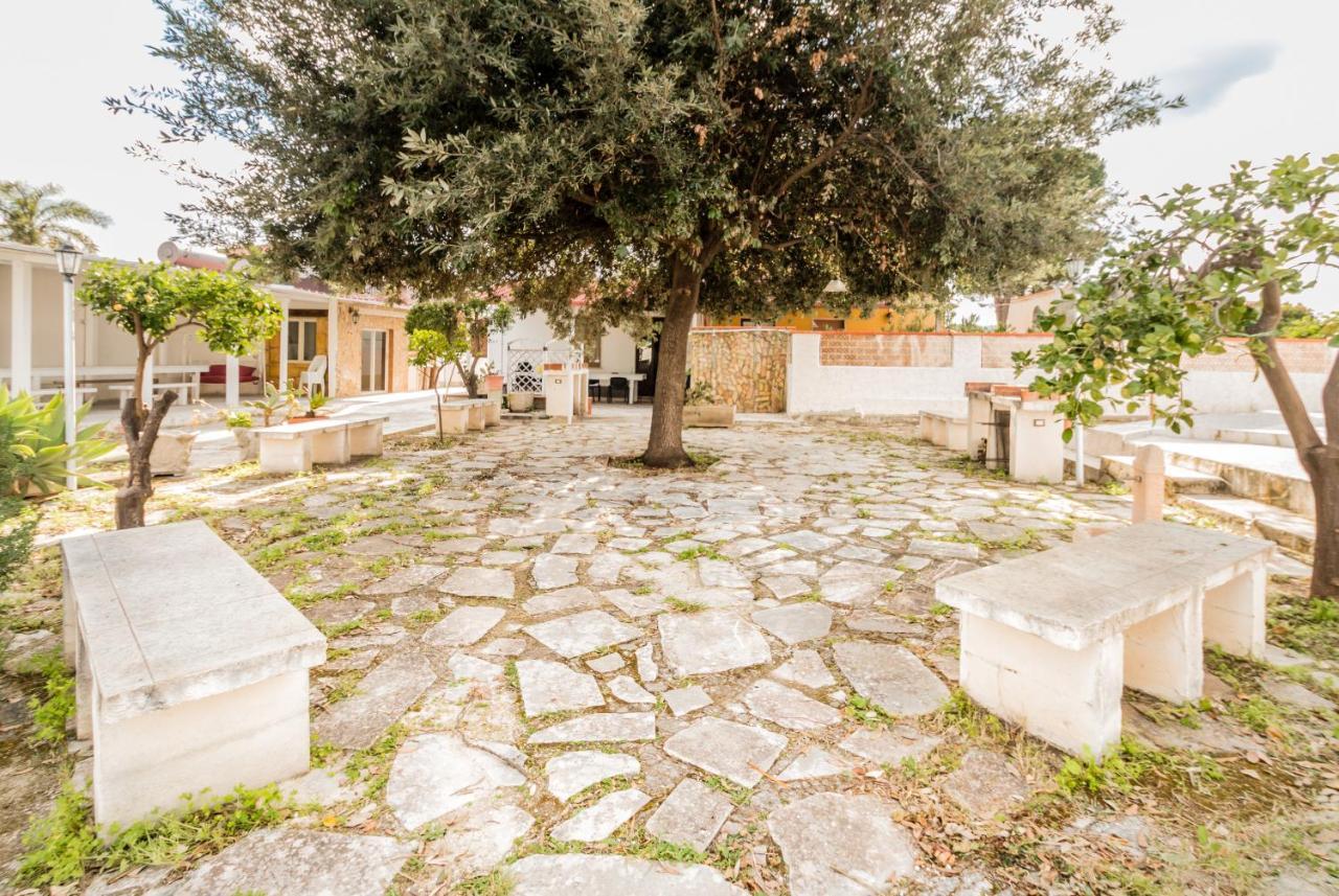 Terre Di Mare Near The Sandy Beach With Pool, Parking & Wifi Fontane Bianche Exterior photo