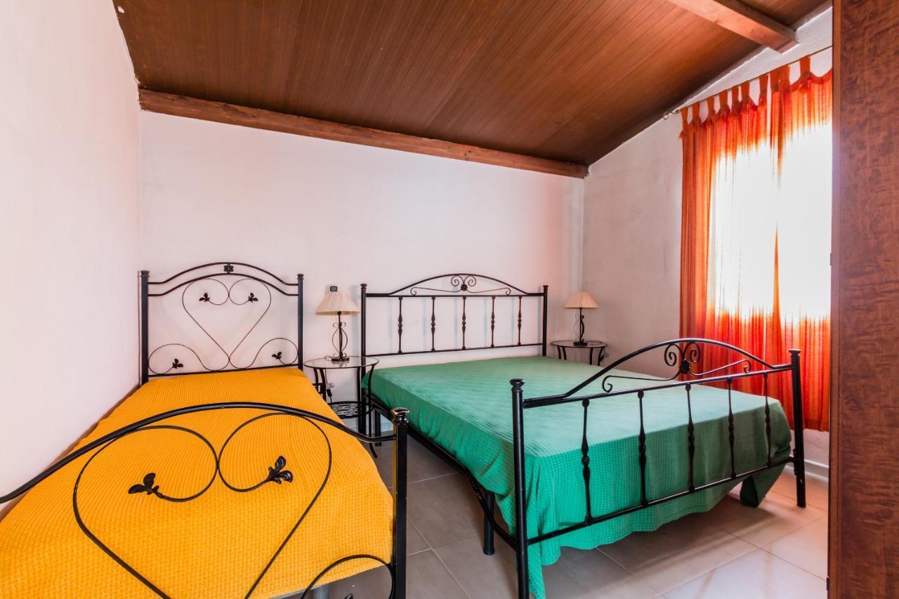 Terre Di Mare Near The Sandy Beach With Pool, Parking & Wifi Fontane Bianche Exterior photo