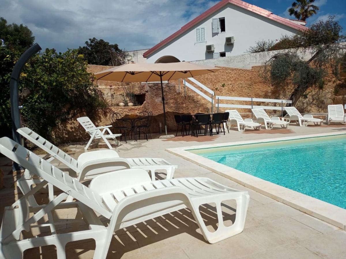 Terre Di Mare Near The Sandy Beach With Pool, Parking & Wifi Fontane Bianche Exterior photo